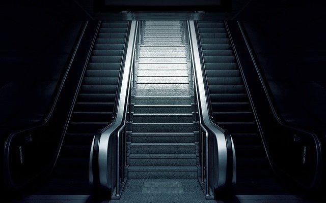 Where does the escalator get its energy from?